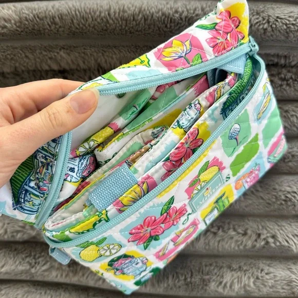 Masters Tournament Quilted Bag in Travel Pouch - Picture 3 of 4